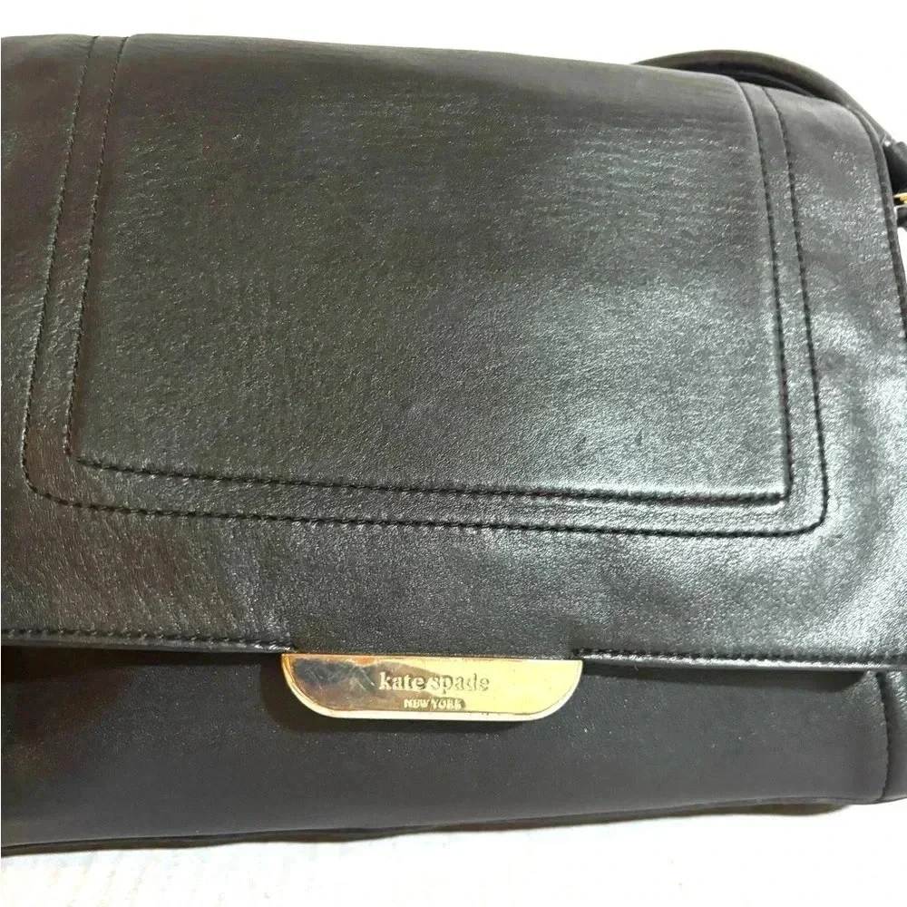 Kate spade black leather shoulder handbag